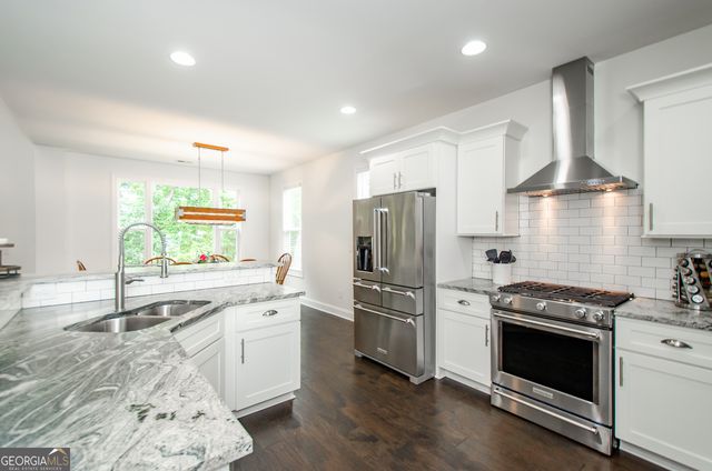 214 Fountain Oak Way, Canton, GA 30114