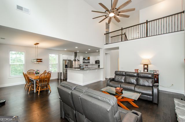214 Fountain Oak Way, Canton, GA 30114