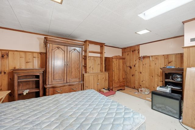 1026 Suffield St, Agawam, MA 01001