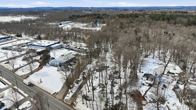 1026 Suffield St, Agawam, MA 01001