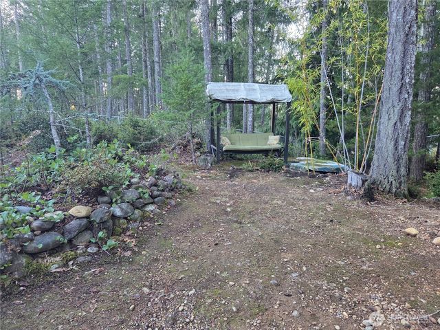 111 NE Mountain View Place, Tahuya, WA 98588