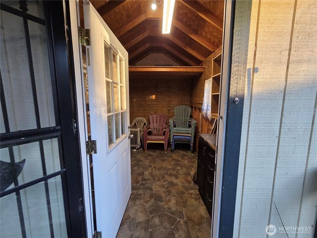 111 NE Mountain View Place, Tahuya, WA 98588