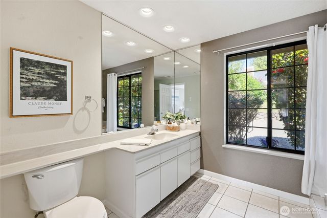 3806 NW Orilla Street, Poulsbo, WA 98370