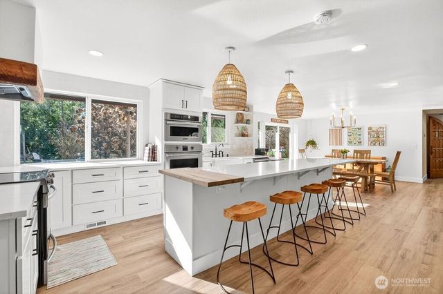 16227 SE 224th Street, Kent, WA 98042