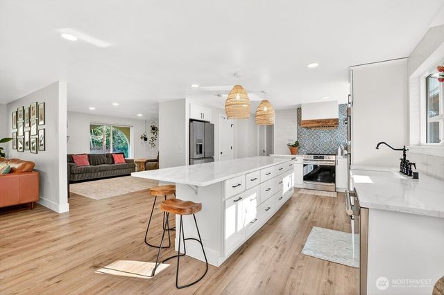 16227 SE 224th Street, Kent, WA 98042