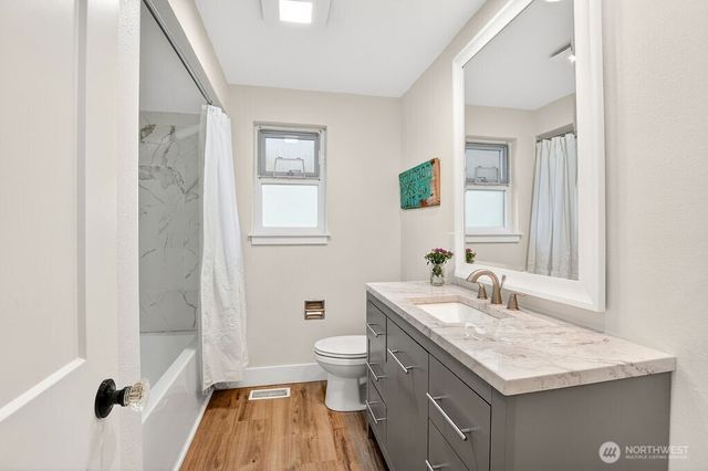 16227 SE 224th Street, Kent, WA 98042