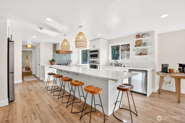 16227 SE 224th Street, Kent, WA 98042