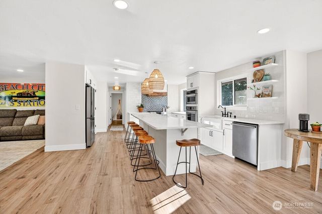 16227 SE 224th Street, Kent, WA 98042