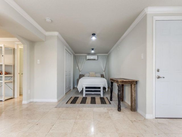 126 E Shore Drive, Clear Lake Shores, TX 77565