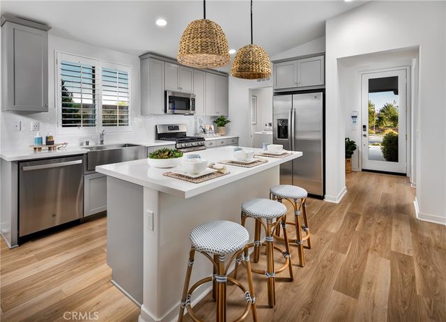 1590 Sunpark Drive, Beaumont, CA 92223
