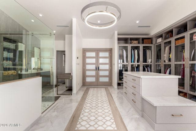 6526 N 37TH Street, Phoenix, AZ 85018