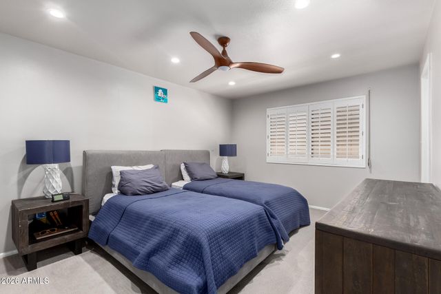 6526 N 37TH Street, Phoenix, AZ 85018