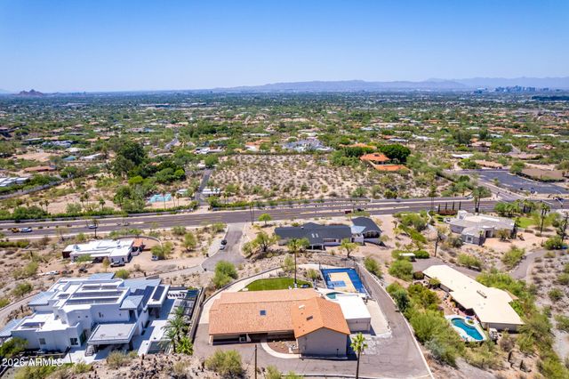 6526 N 37TH Street, Phoenix, AZ 85018