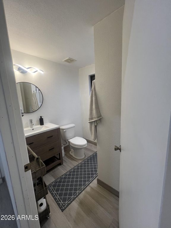 Image 40 of property listing at 6526 N 37TH Street, Phoenix, AZ 85018