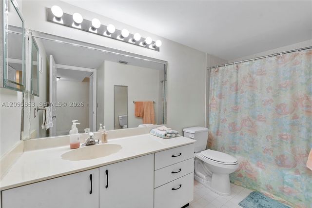 2580 NW 103rd Ave 203, Sunrise, FL 33322