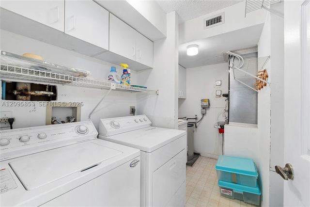 2580 NW 103rd Ave 203, Sunrise, FL 33322