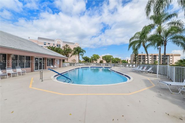2580 NW 103rd Ave 203, Sunrise, FL 33322