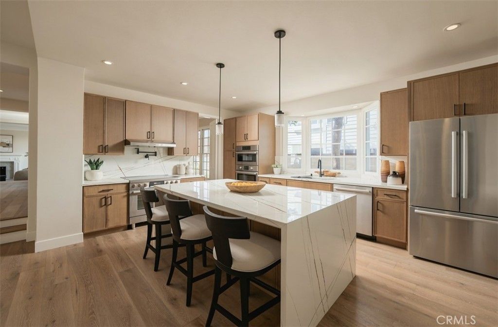 18 Hillsdale, Newport Beach, CA 92660 — exterior