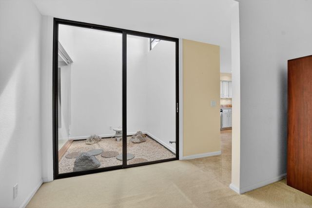 19720 Sawgrass Drive 902, Boca Raton, FL 33434