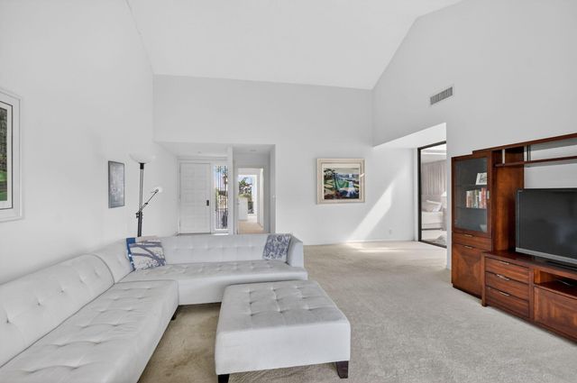 19720 Sawgrass Drive 902, Boca Raton, FL 33434