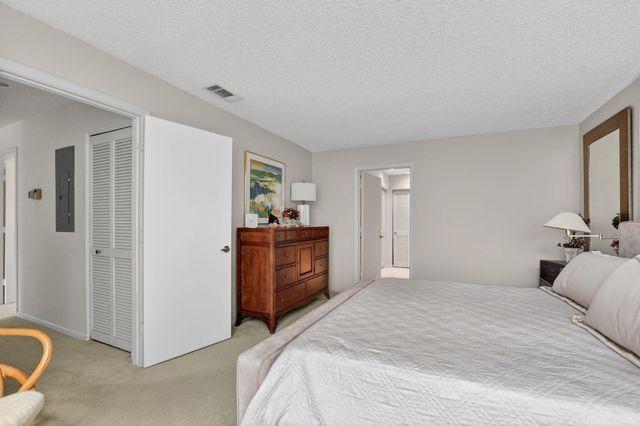 19720 Sawgrass Drive 902, Boca Raton, FL 33434