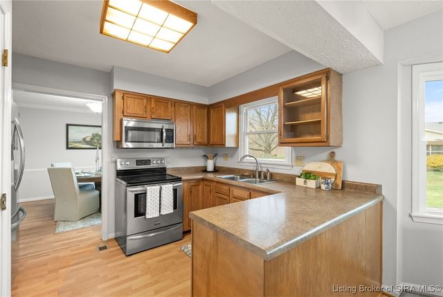 413 Rose Court, Jeffersonville, IN 47130