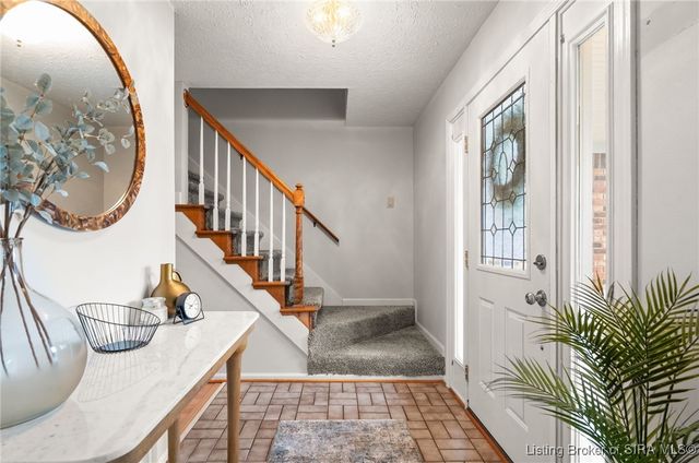 413 Rose Court, Jeffersonville, IN 47130