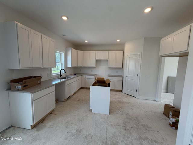 5045 Magnolia Drive, Oregon, OH 43616