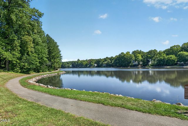 313 Glen Echo Lane F, Cary, NC 27518