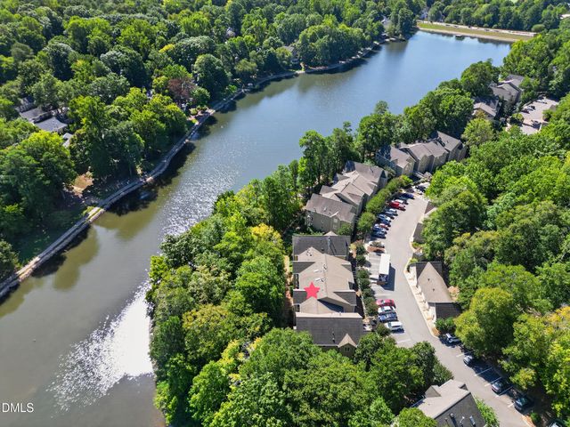 313 Glen Echo Lane F, Cary, NC 27518
