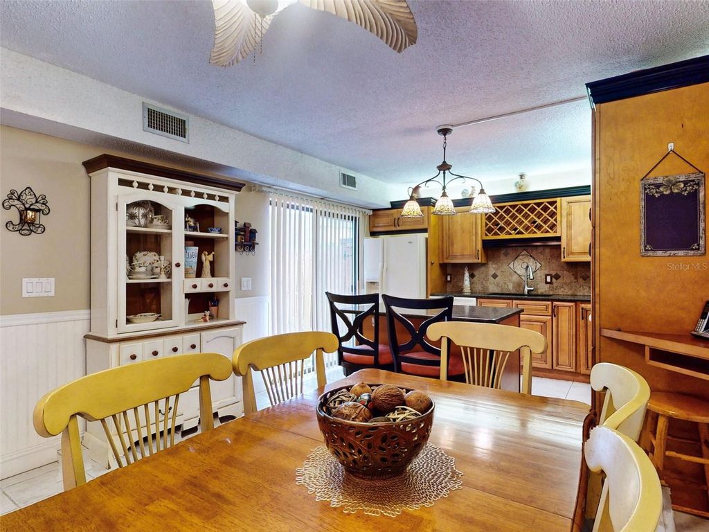 Image 9 of property listing at 133 CEDAR DUNES DRIVE, New Smyrna Beach, FL 32169