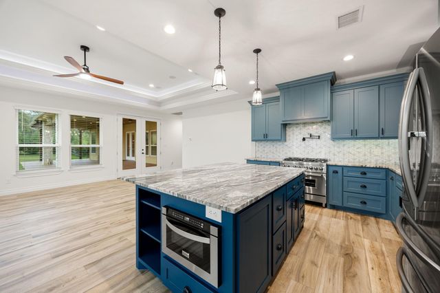 9115 Bush Buck Lane, Conroe, TX 77303