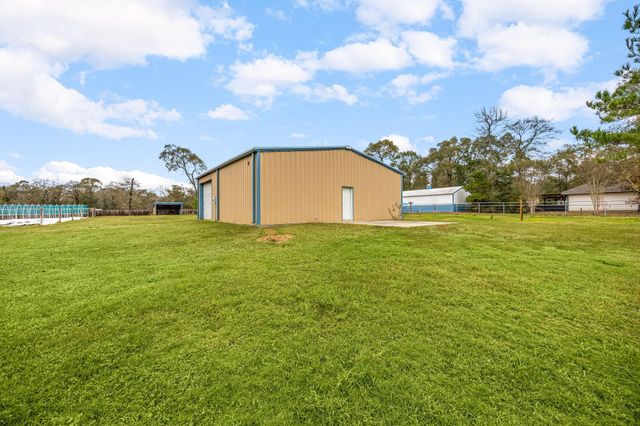 9115 Bush Buck Lane, Conroe, TX 77303