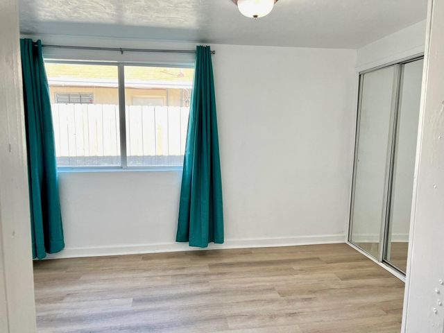 801 NE 36th Street, Oakland Park, FL 33334