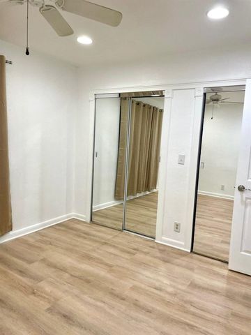 801 NE 36th Street, Oakland Park, FL 33334