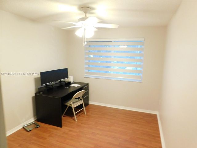 14231 Harpers Ferry St, Davie, FL 33325