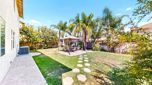 10169 Brenna Way, Elk Grove, CA 95757