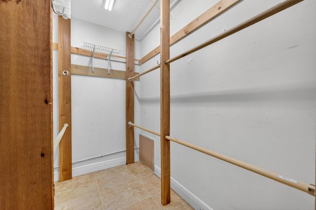 1708 SW 21st Street SW, Boynton Beach, FL 33426