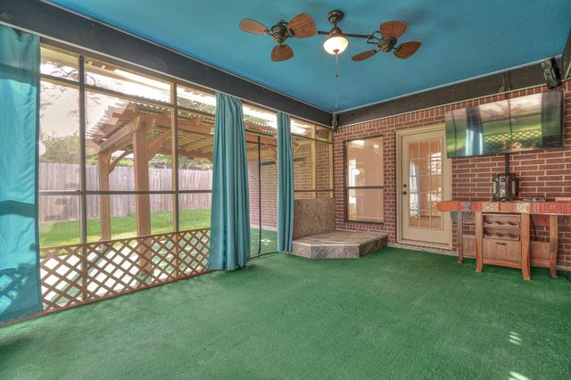 12557 Marina Loop, Willis, TX 77318