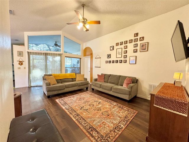 112 ST. KITTS CIRCLE, Winter Haven, FL 33884