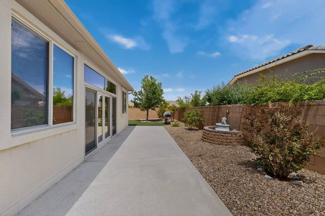 900 Golden Yarrow Trail, Bernalillo, NM 87004