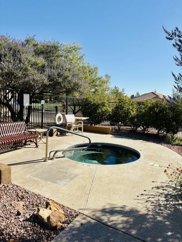 900 Golden Yarrow Trail, Bernalillo, NM 87004