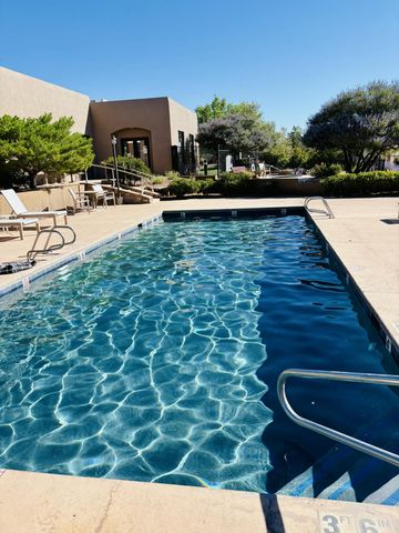900 Golden Yarrow Trail, Bernalillo, NM 87004