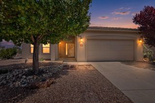 900 Golden Yarrow Trail, Bernalillo, NM 87004
