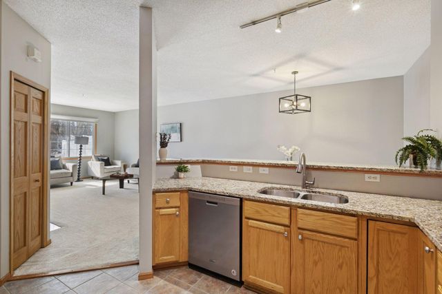 14392 Raymond Lane, Eden Prairie, MN 55347