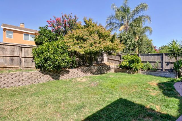 7648 Boardwalk Way, Antelope, CA 95843
