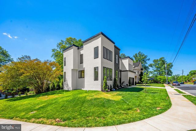 719 MEADOW LN SW, Vienna, VA 22180