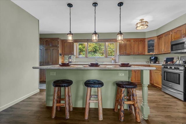 45417 15th Avenue, Bloomingdale, MI 49026