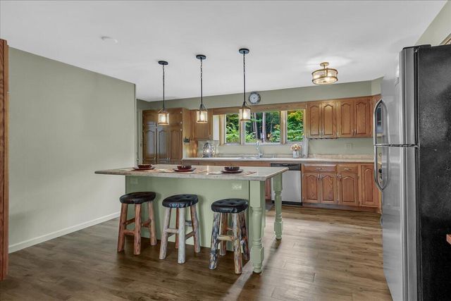 45417 15th Avenue, Bloomingdale, MI 49026