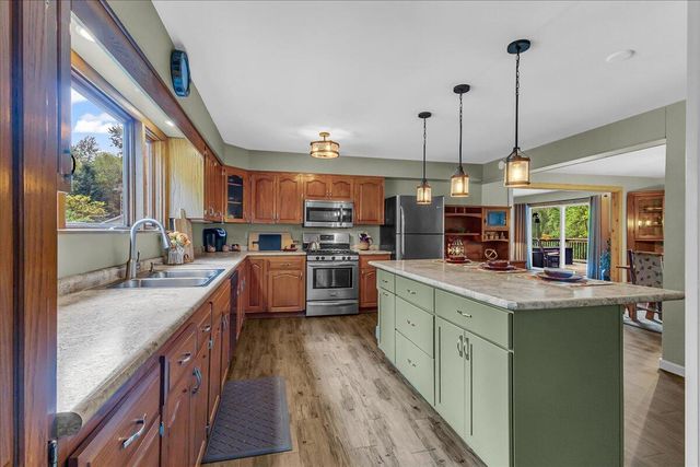 45417 15th Avenue, Bloomingdale, MI 49026